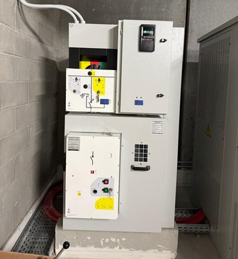 Quadro di media tensione installato in cabina